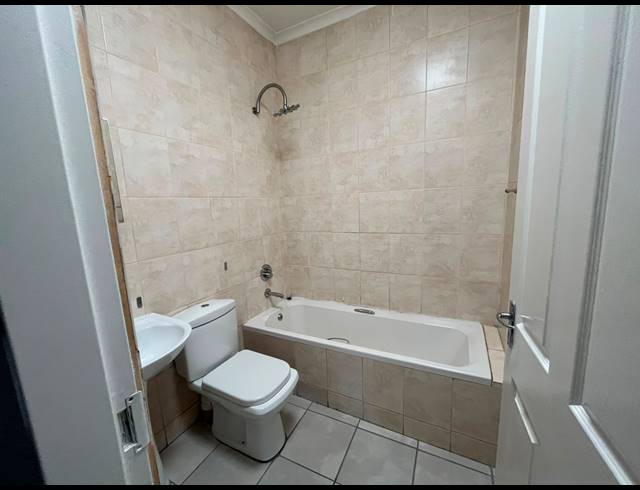 9 BEDROOM HOUSE FOR SALE IN DALVIEW